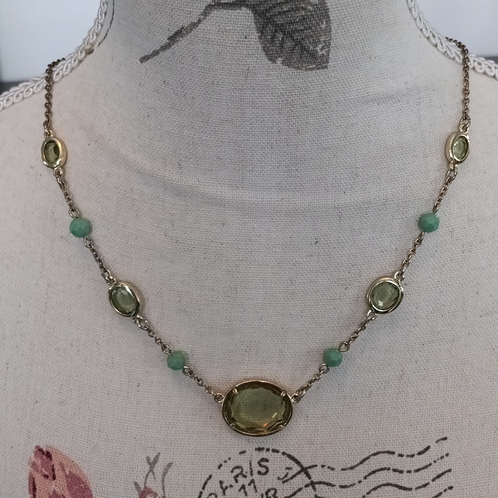 & Vintage Carolee Green Crystal & Bead Necklace